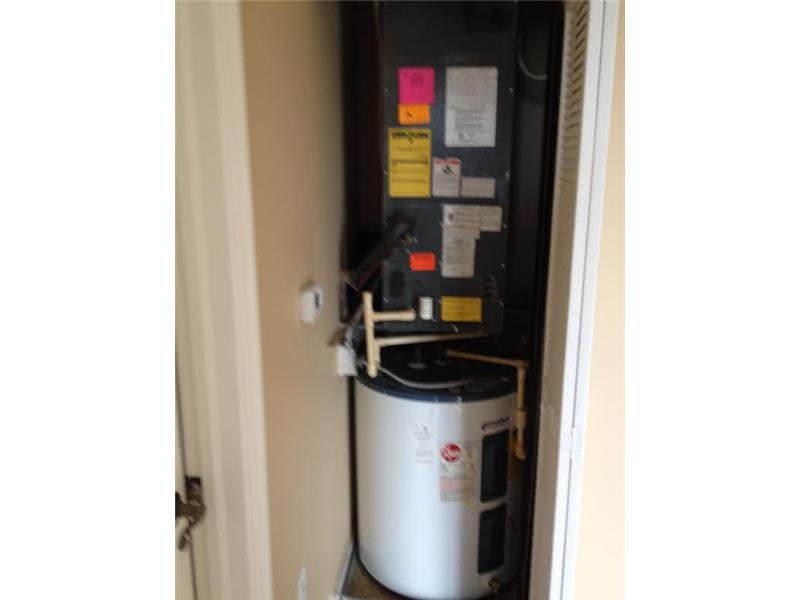 KEYSTONE PARK CONDO - Residential Lease