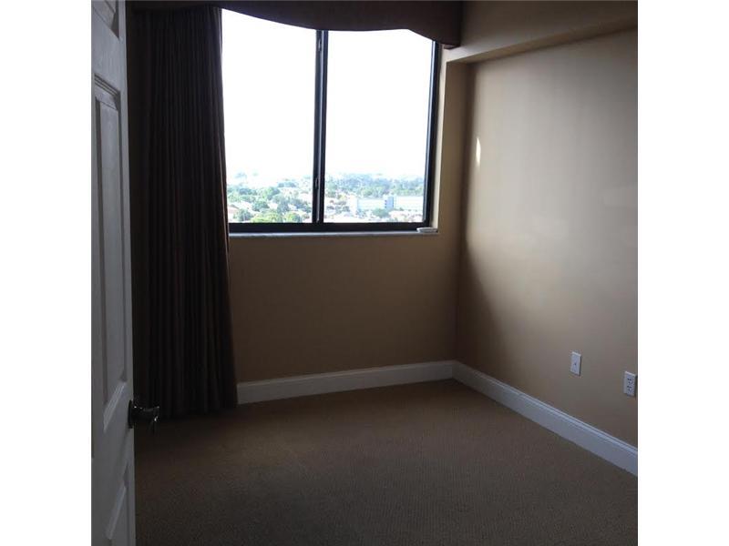 KEYSTONE PARK CONDO - Residential Lease