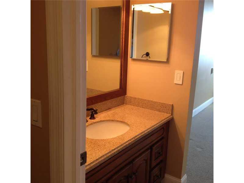 KEYSTONE PARK CONDO - Residential Lease