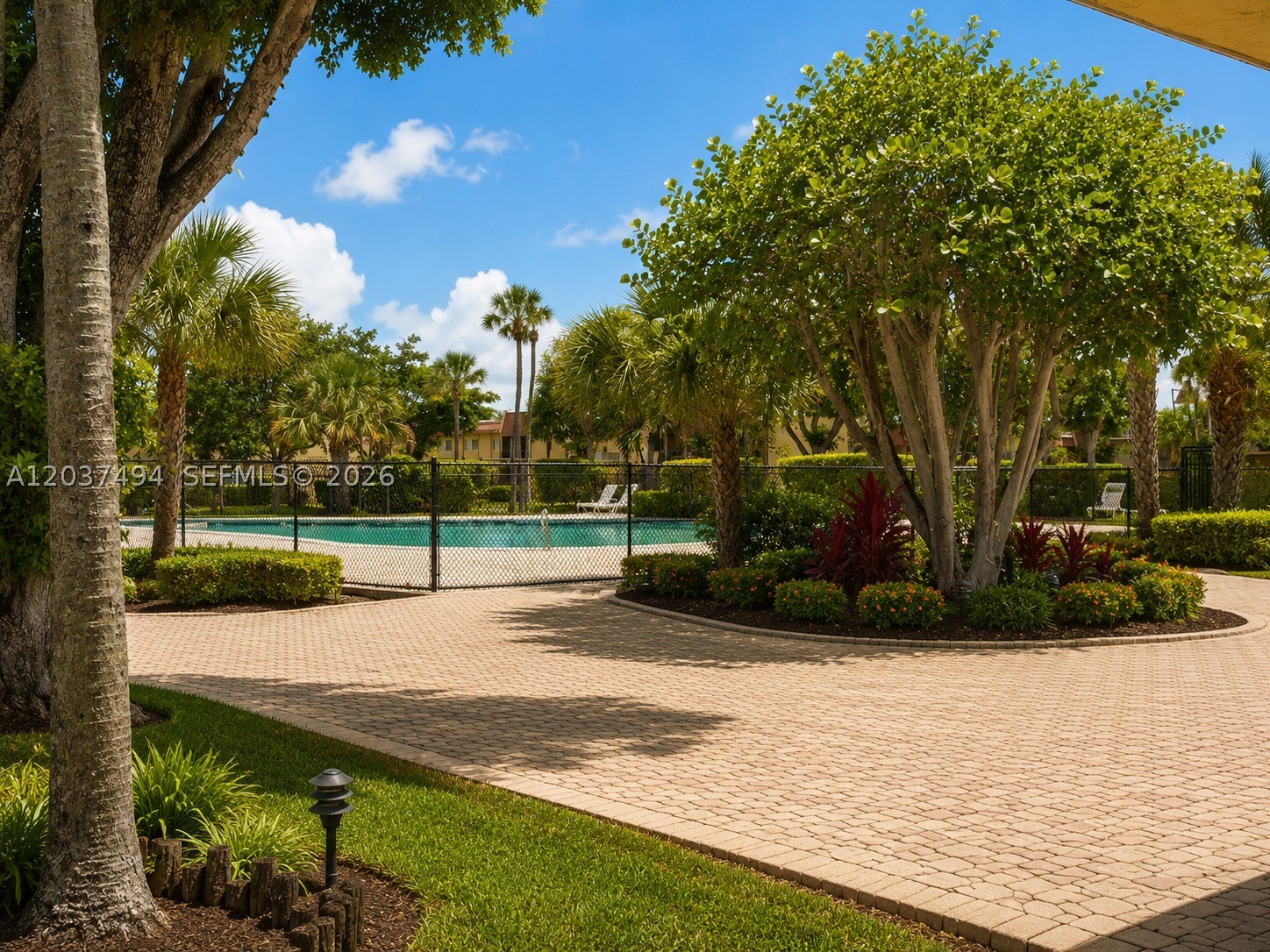 STONEBRIDGE GARDENS SECTI - Residential Lease