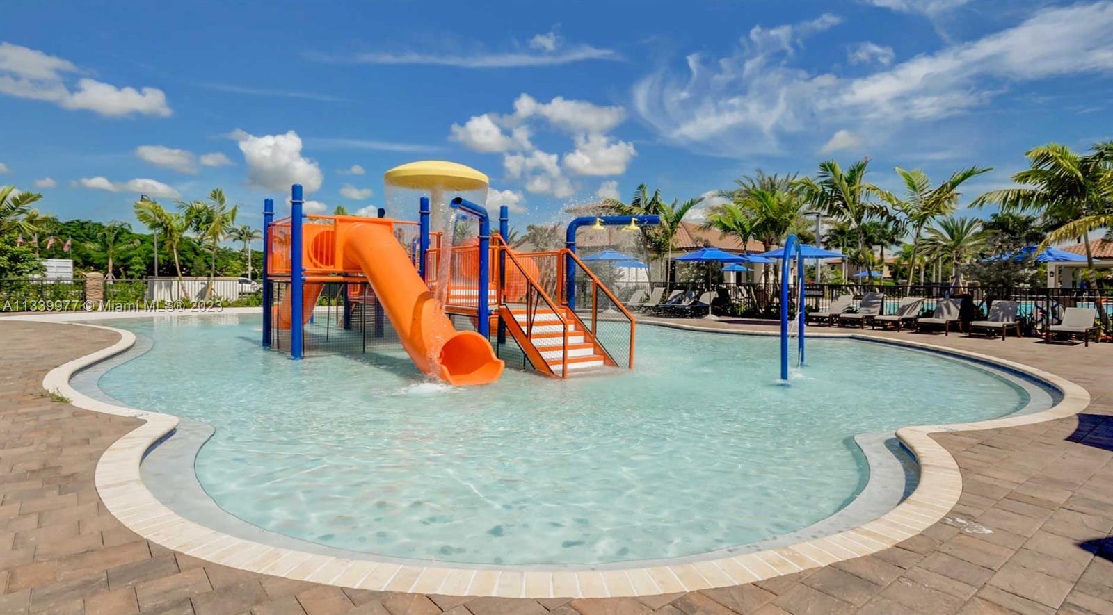 BAYWINDS OF DOMINICA AND - Residential