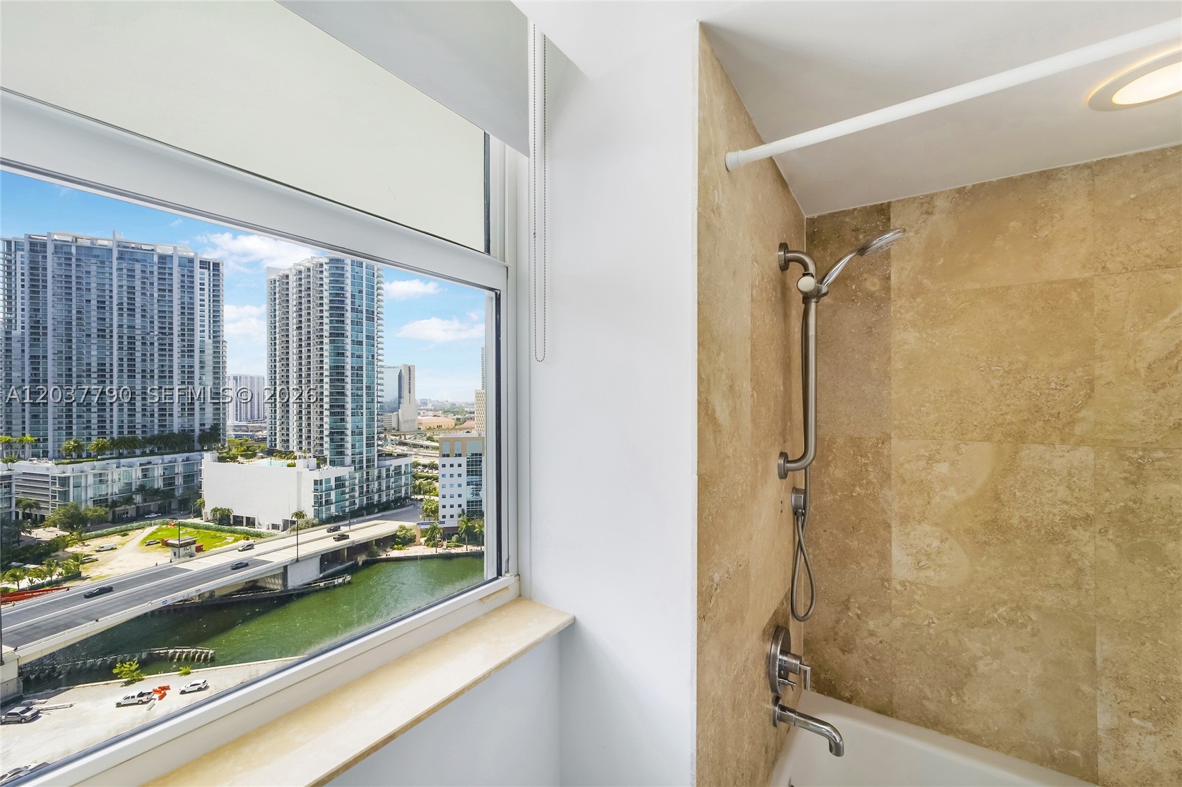 BRICKELL ON THE RIVER S T - Residential