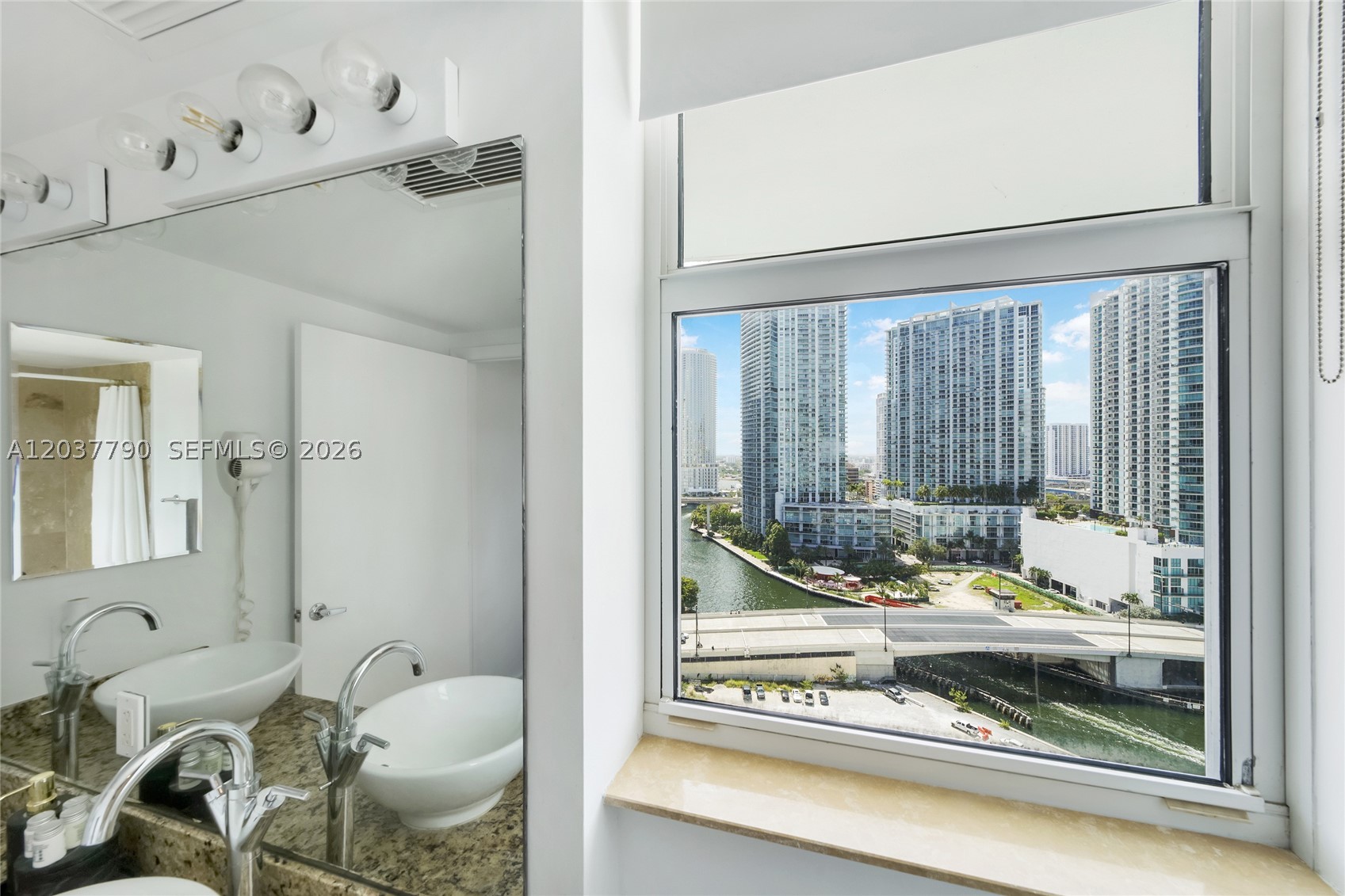 BRICKELL ON THE RIVER S T - Residential