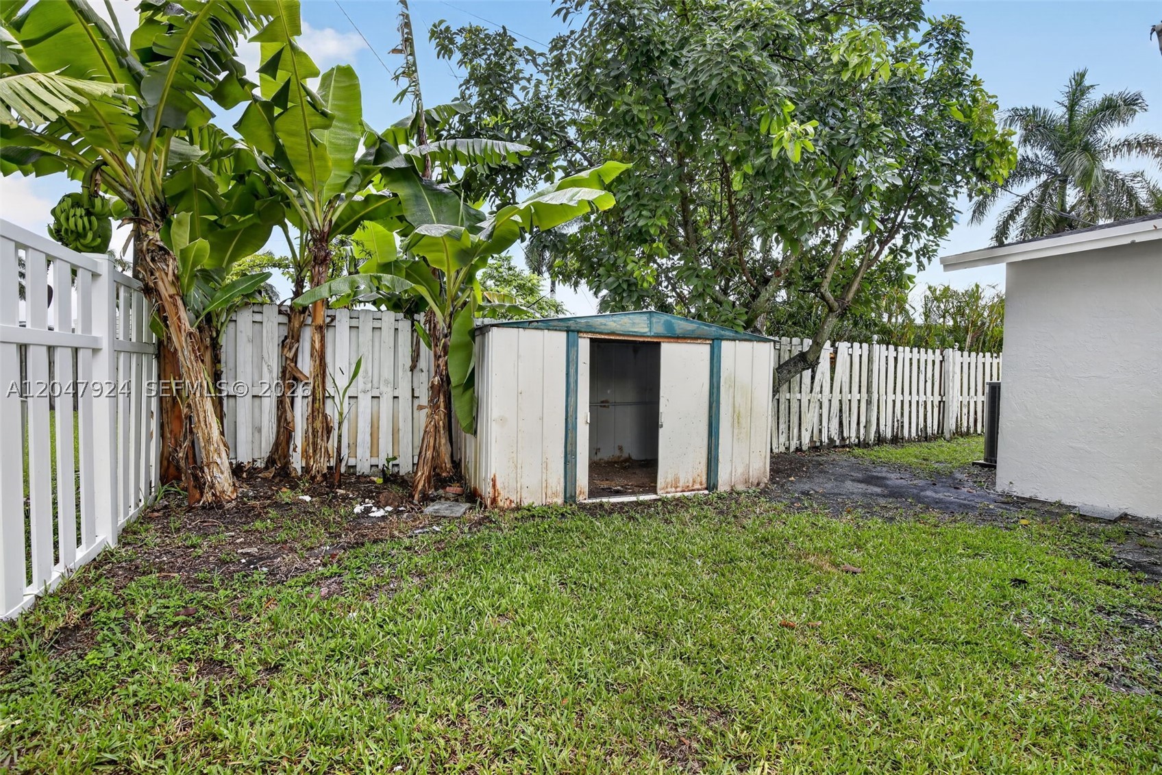 SUNRISE GOLF VILLAGE THIR - Residential Lease