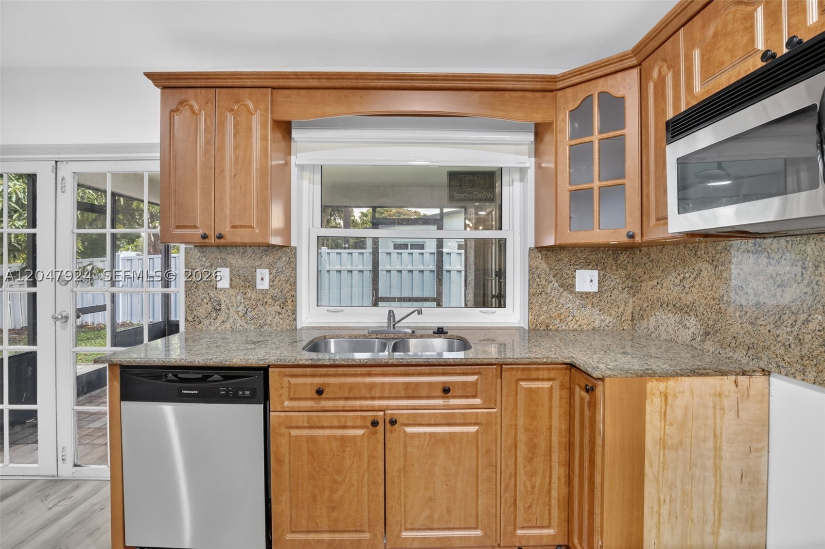 SUNRISE GOLF VILLAGE THIR - Residential Lease