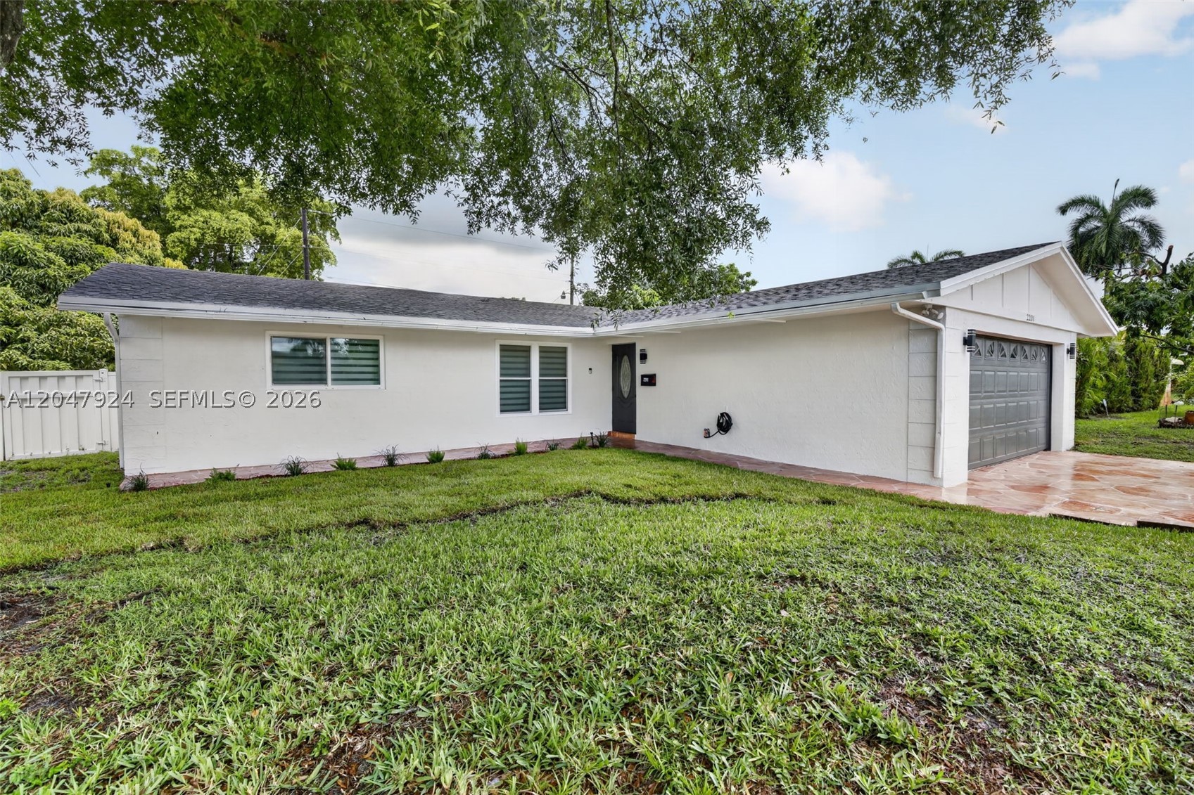 SUNRISE GOLF VILLAGE THIR - Residential Lease