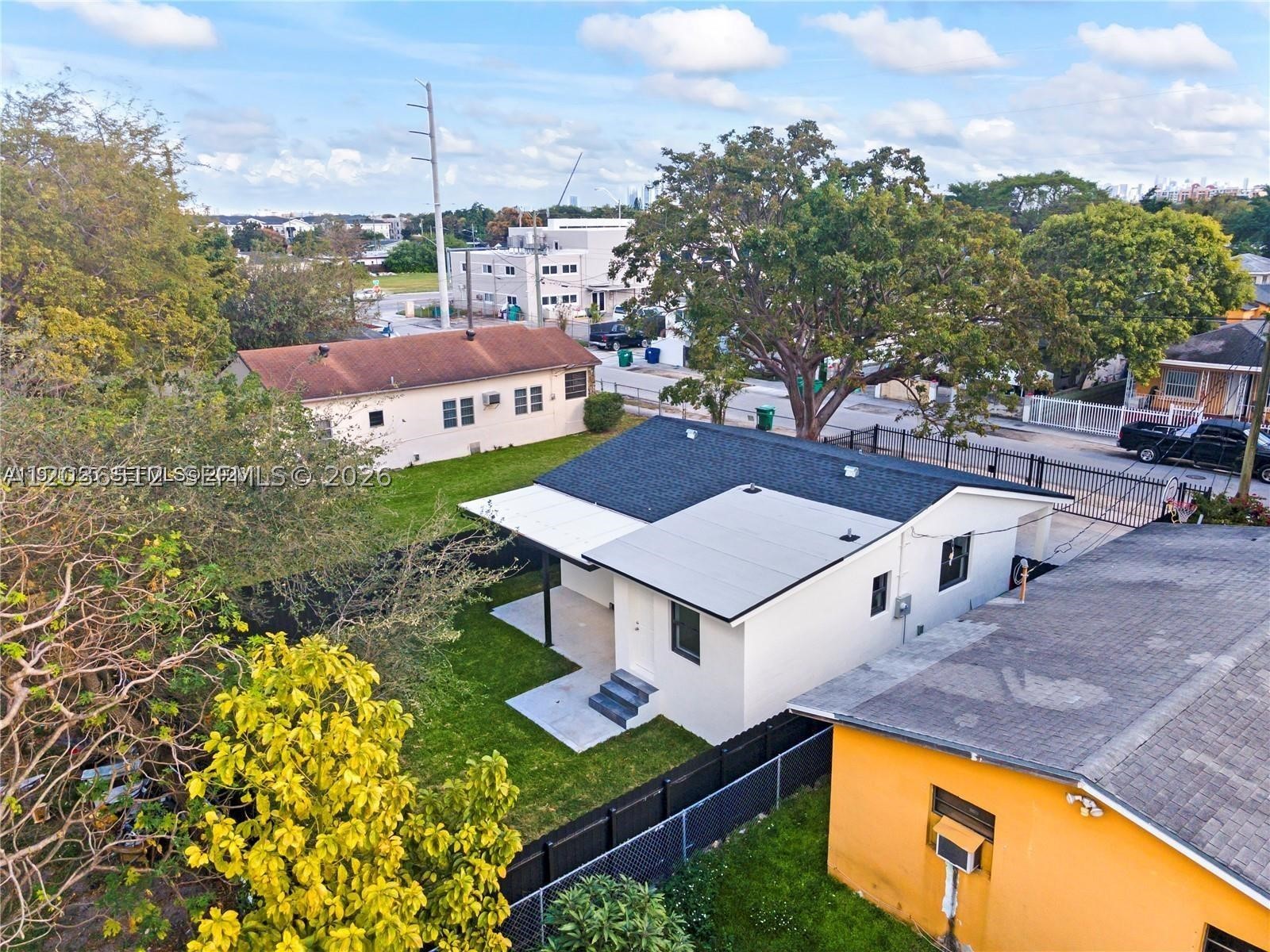 LIBERTY CITY - Residential