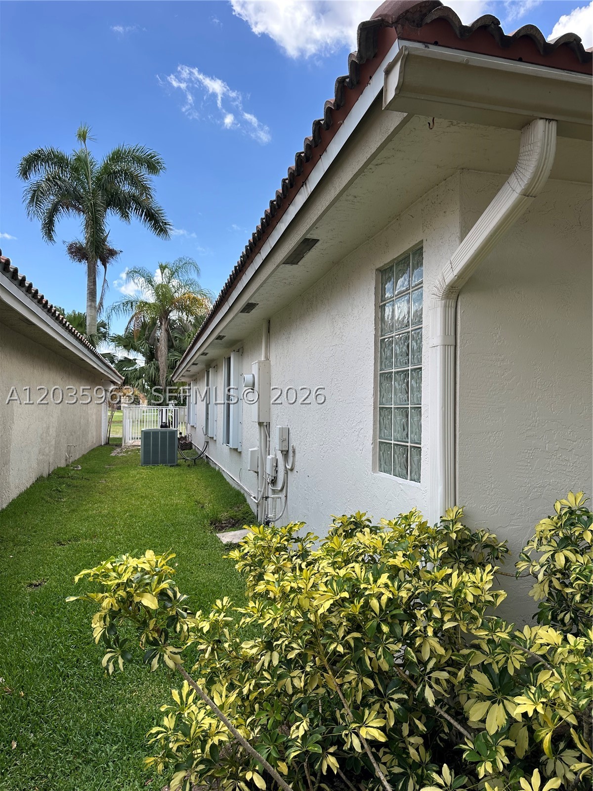 Bonaventure 82-43 B - Residential