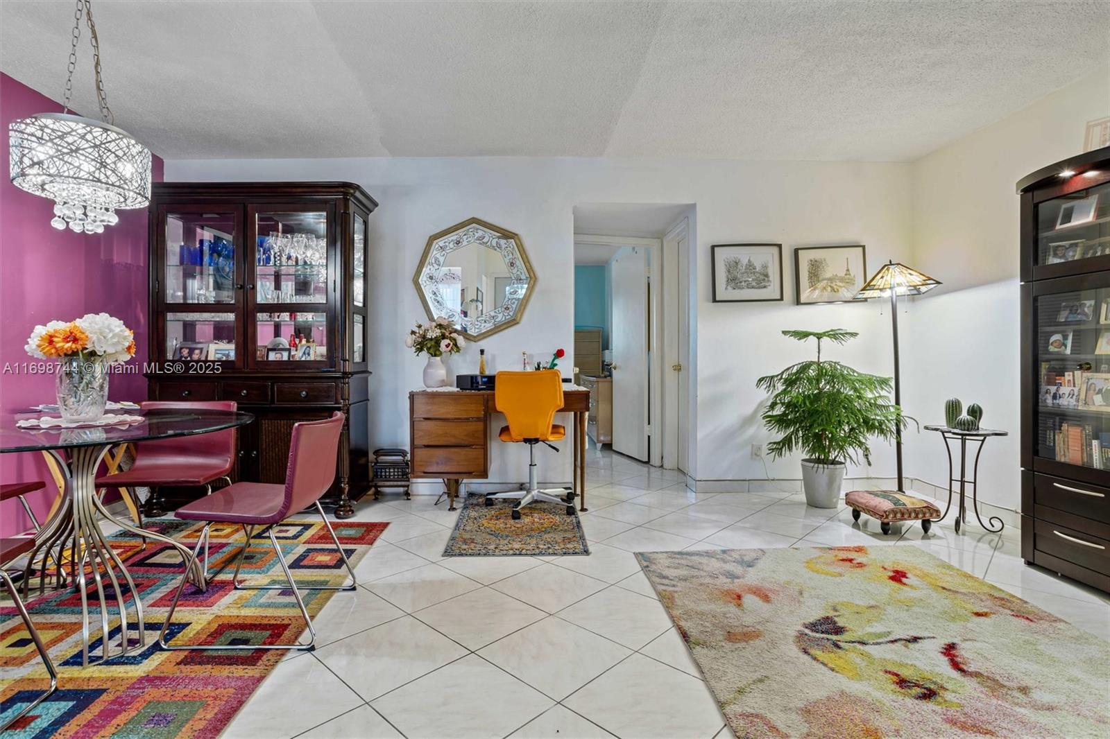 PARADISE VILLAS CONDO - Residential