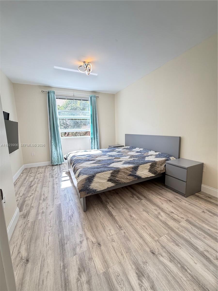 PORTO BELLAGIO CONDO - Residential