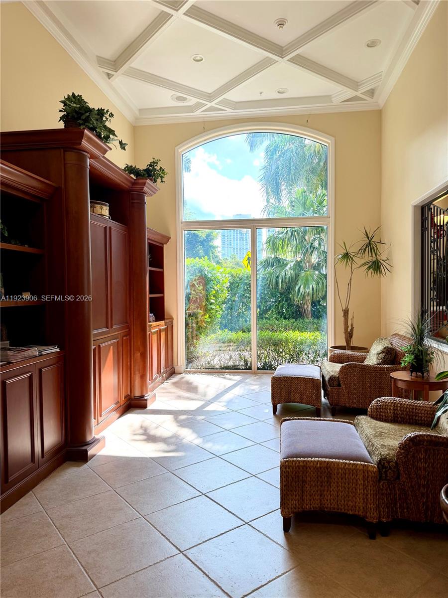 PORTO BELLAGIO CONDO - Residential