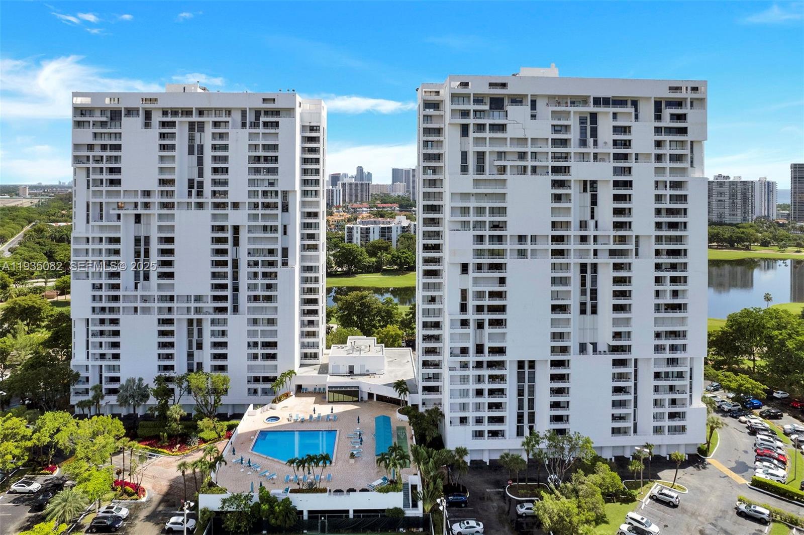 DELVISTA TOWERS CONDO - Residential