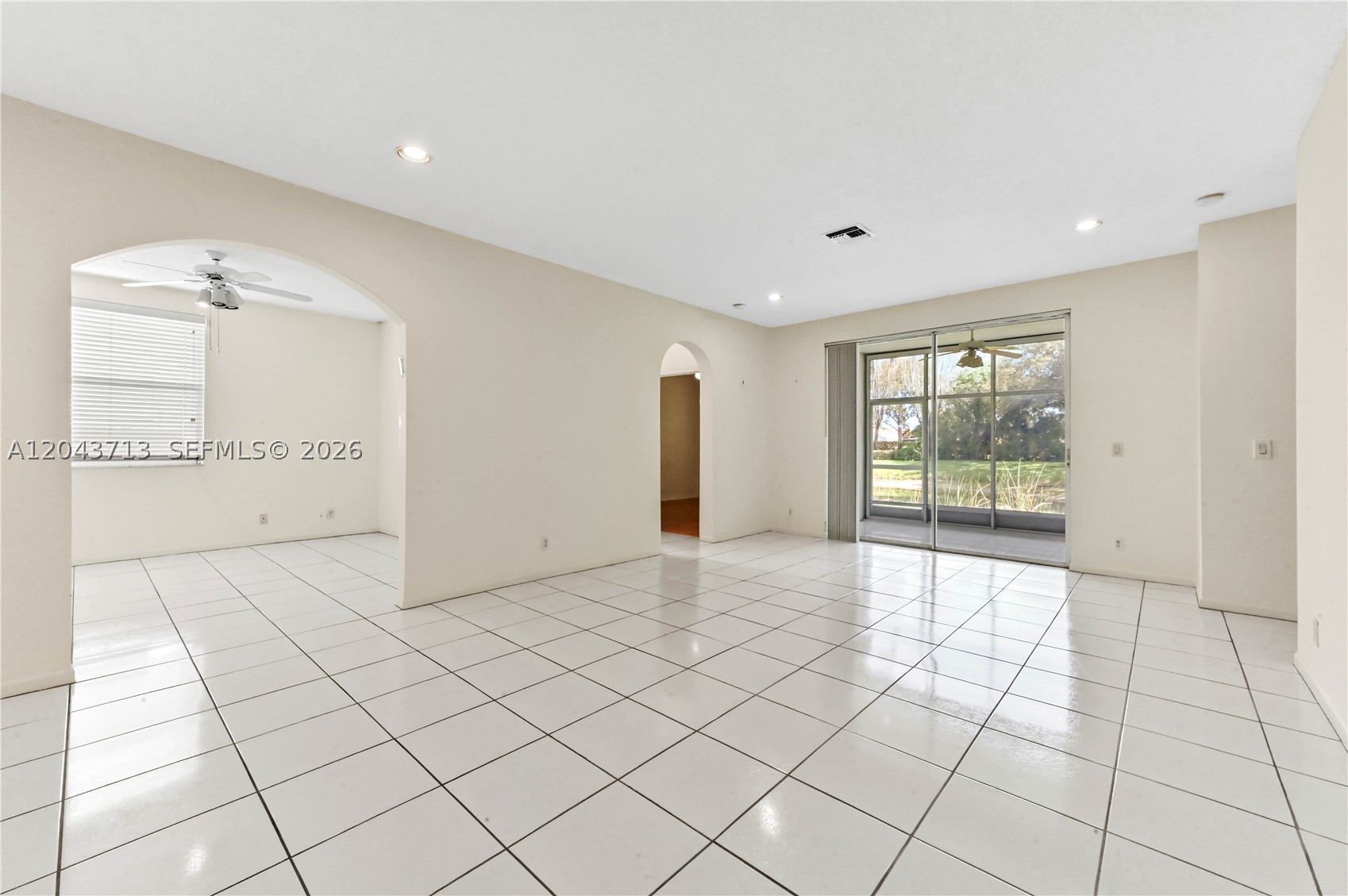 GROVE VILLAGE - Residential