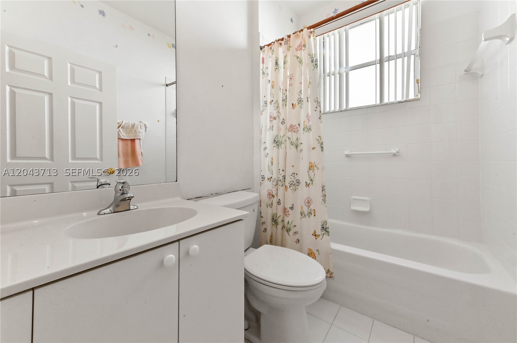 GROVE VILLAGE - Residential