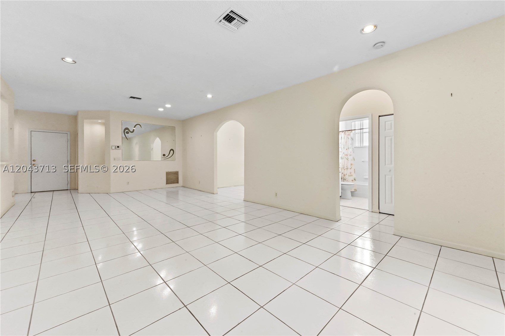 GROVE VILLAGE - Residential