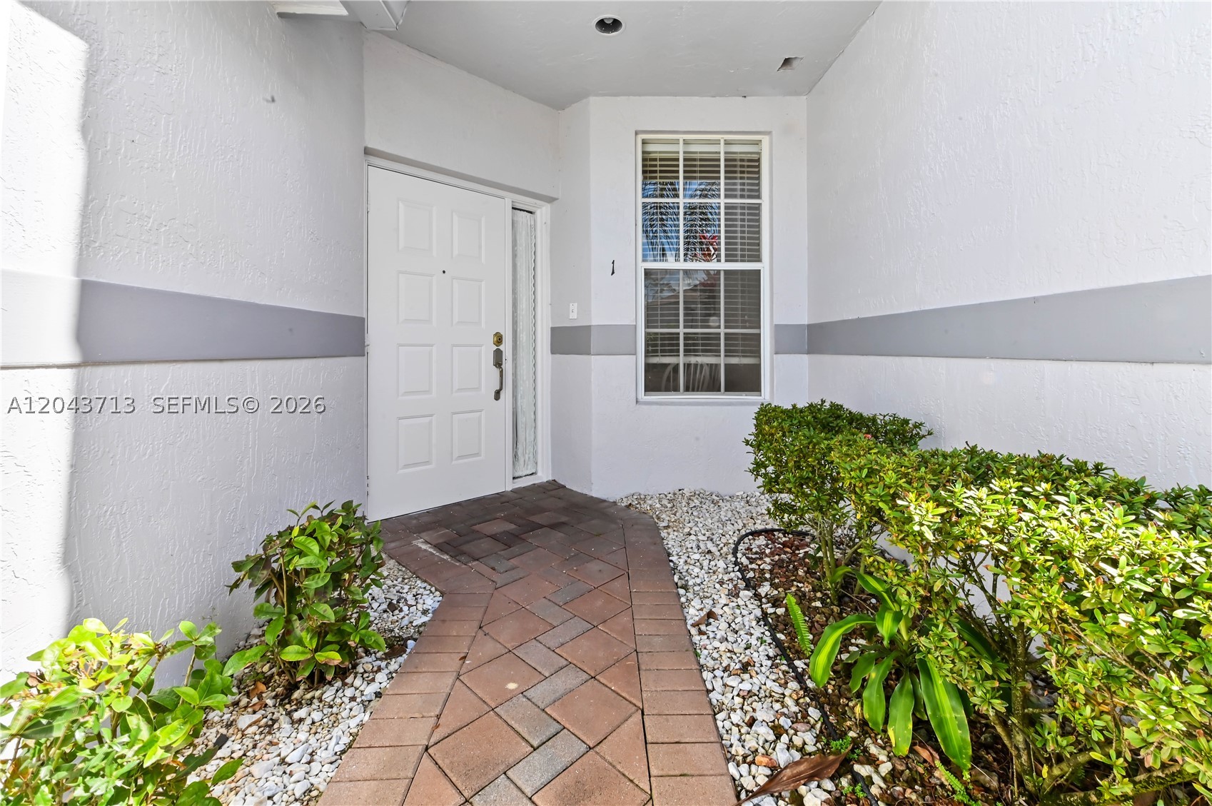GROVE VILLAGE - Residential