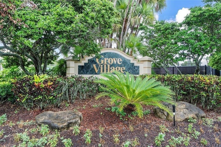 GROVE VILLAGE - Residential