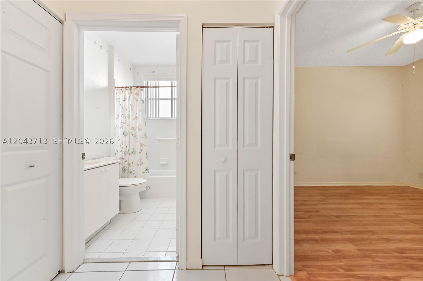 GROVE VILLAGE - Residential