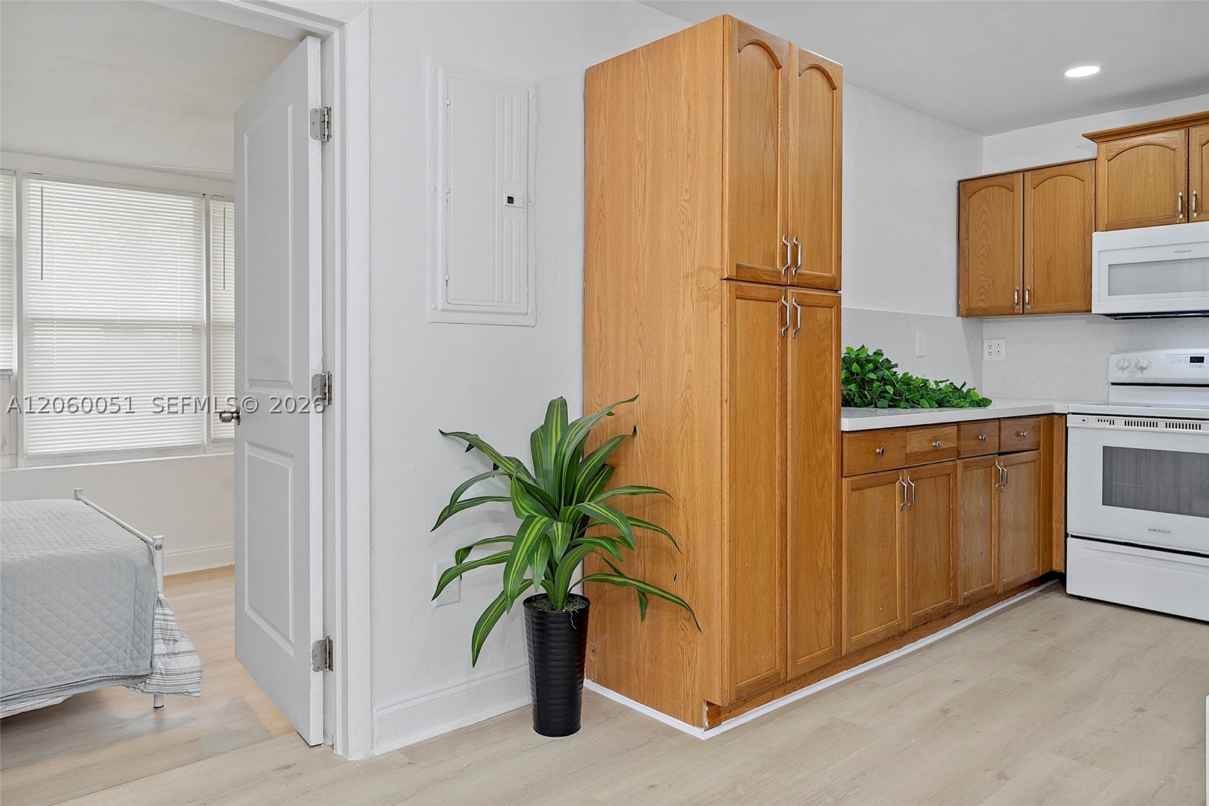 CRESTHAVEN NO 2 - Residential