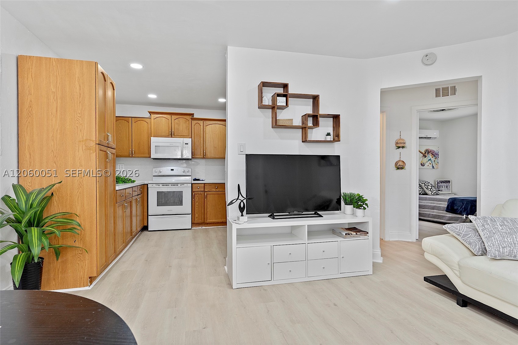 CRESTHAVEN NO 2 - Residential