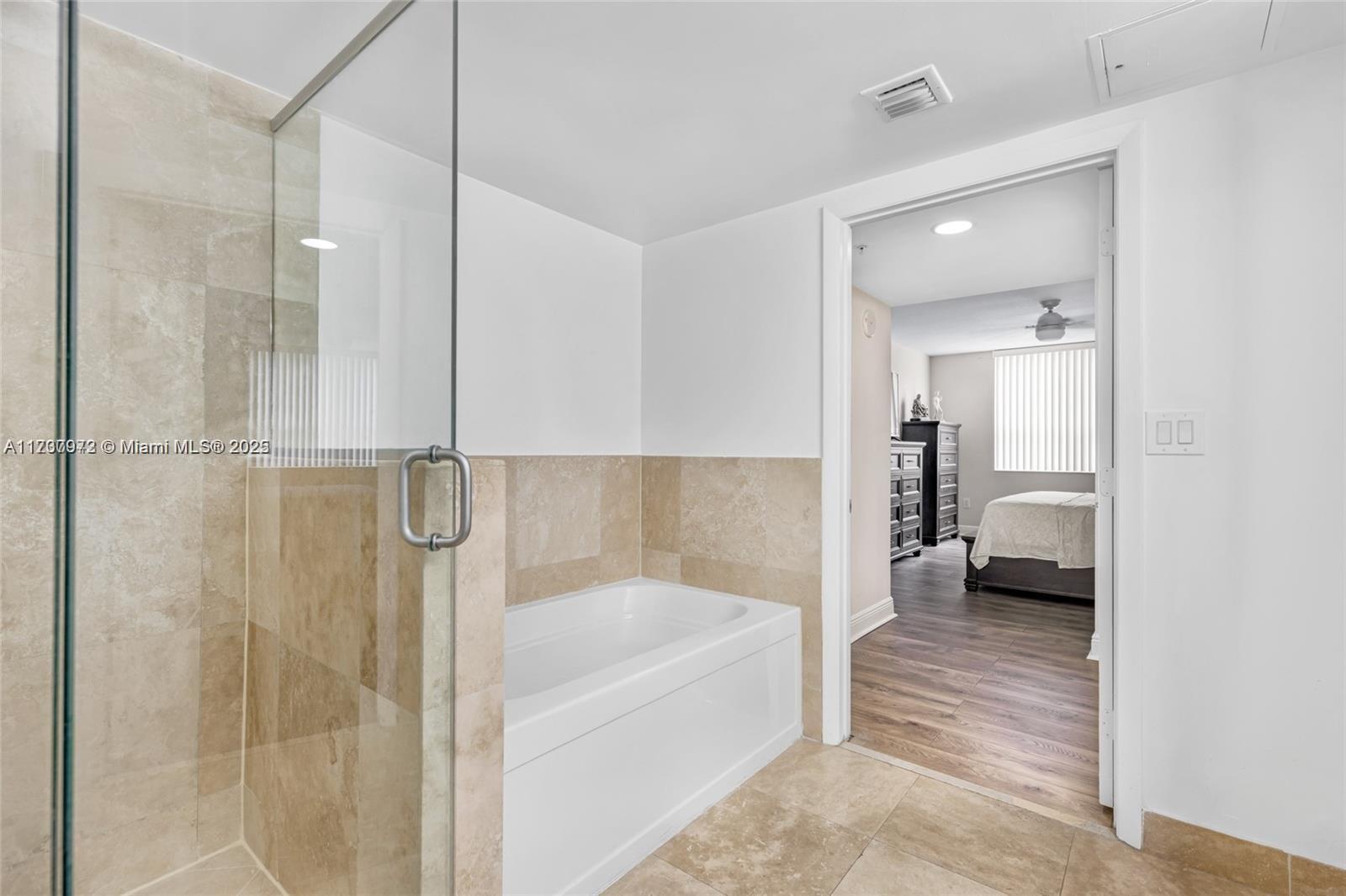 GABLES MARQUIS CONDO - Residential