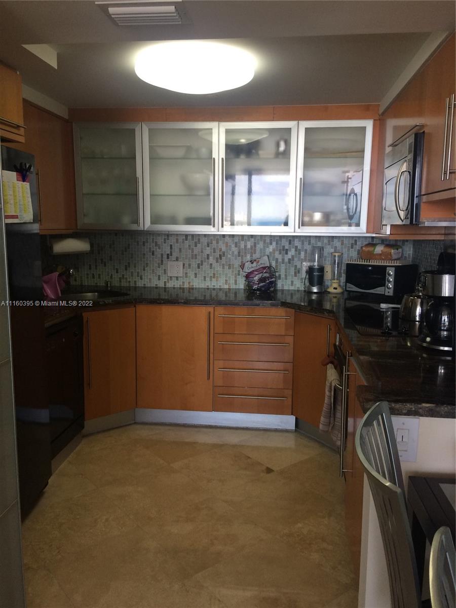 AKOYA CONDO - Residential Lease