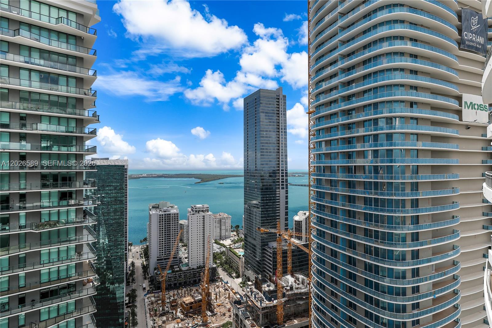 INFINITY AT BRICKELL COND - Residential
