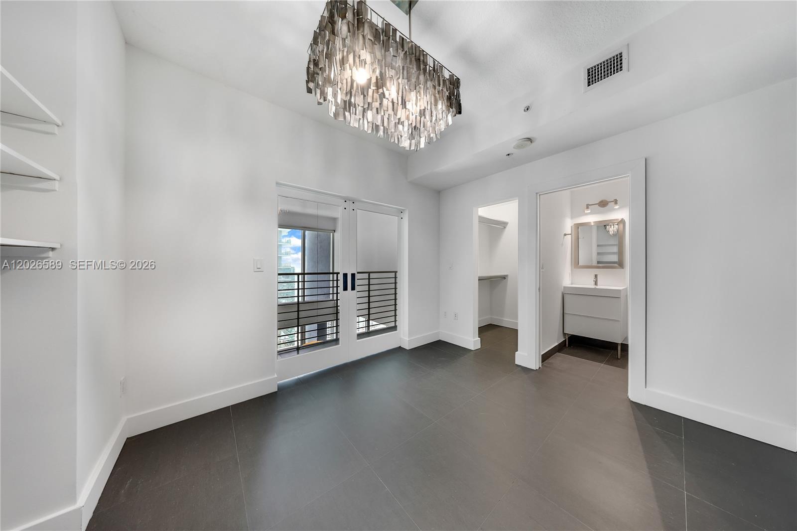 INFINITY AT BRICKELL COND - Residential