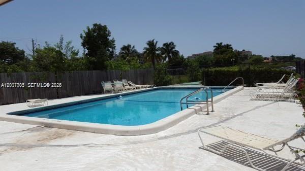 BOCA TOWNE CENTRE CONDO - Residential