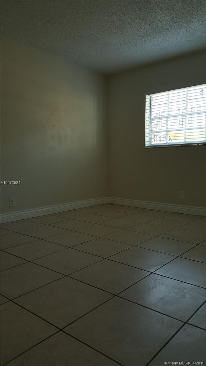 PROGRESSO 2-18 D - Residential Lease