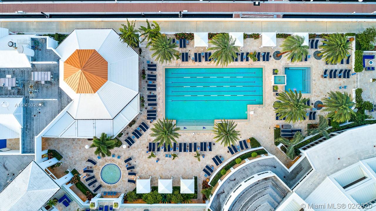 ADMIRALS COVE - Residential