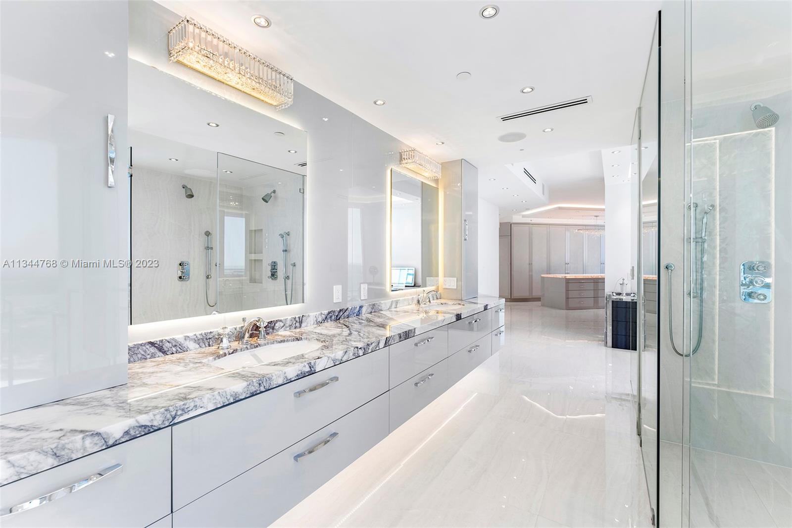PORTOFINO TOWER CONDO - Residential