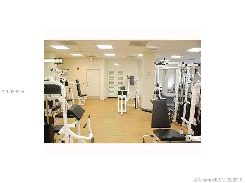 BRICKELL BAY CLUB CONDO - Residential Lease