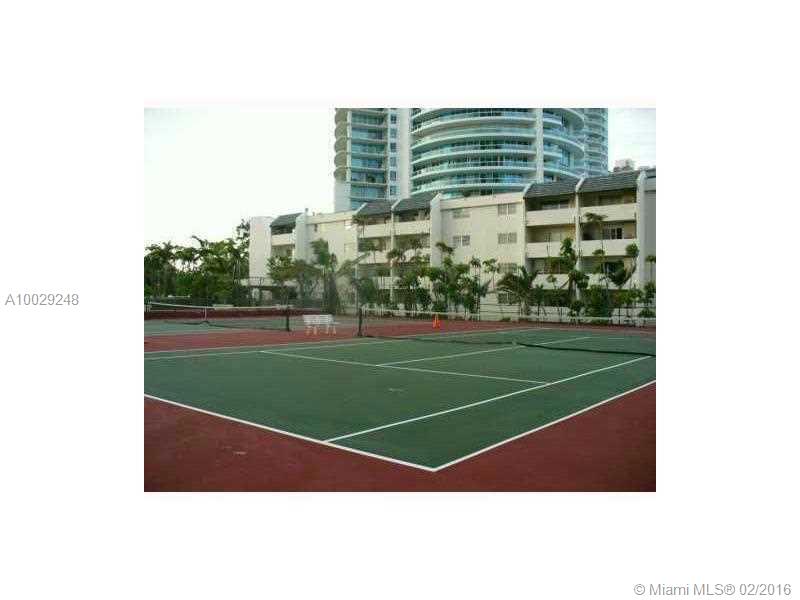 BRICKELL BAY CLUB CONDO - Residential Lease