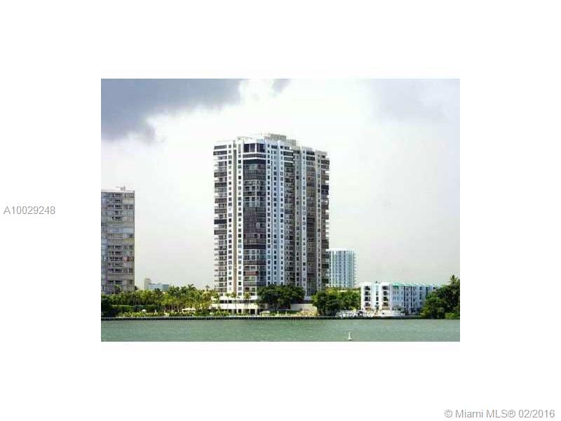 BRICKELL BAY CLUB CONDO - Residential Lease