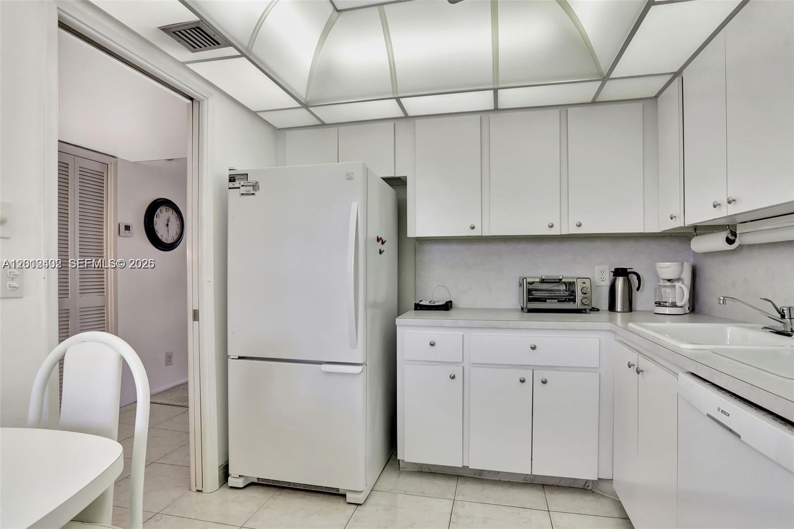 NO 49 PALM-AIRE COUNTRY C - Residential