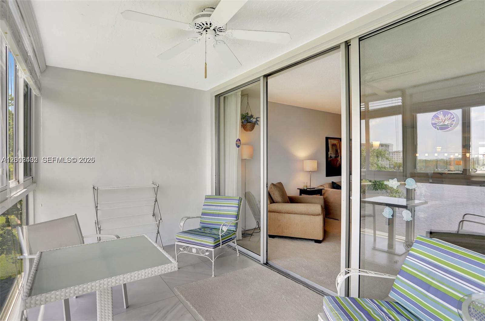 NO 49 PALM-AIRE COUNTRY C - Residential