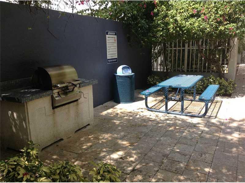 MADISON DOWNTOWN CONDO - Residential Lease
