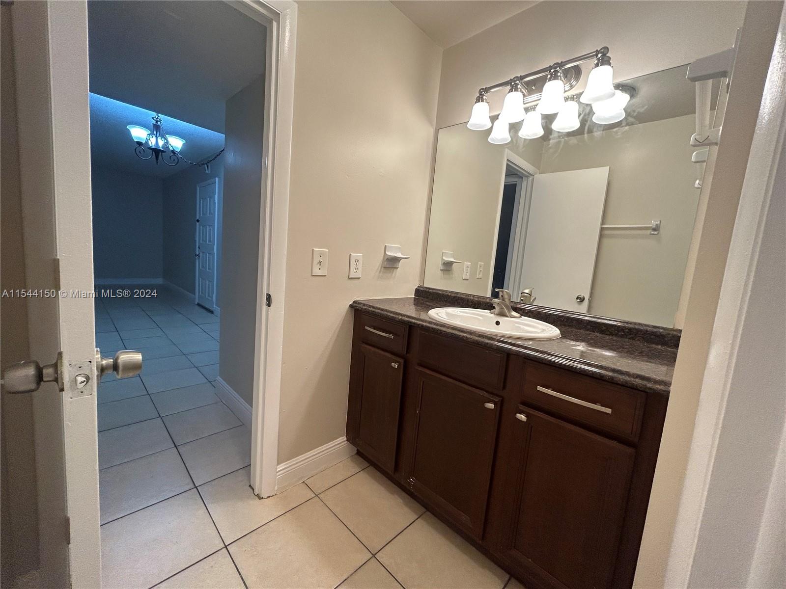 CORAL GARDENS CONDO - Residential Lease