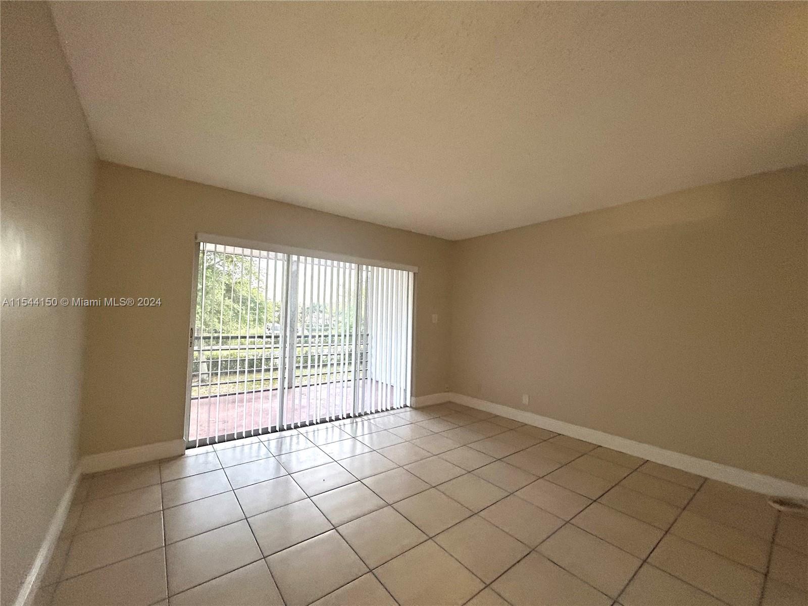 CORAL GARDENS CONDO - Residential Lease