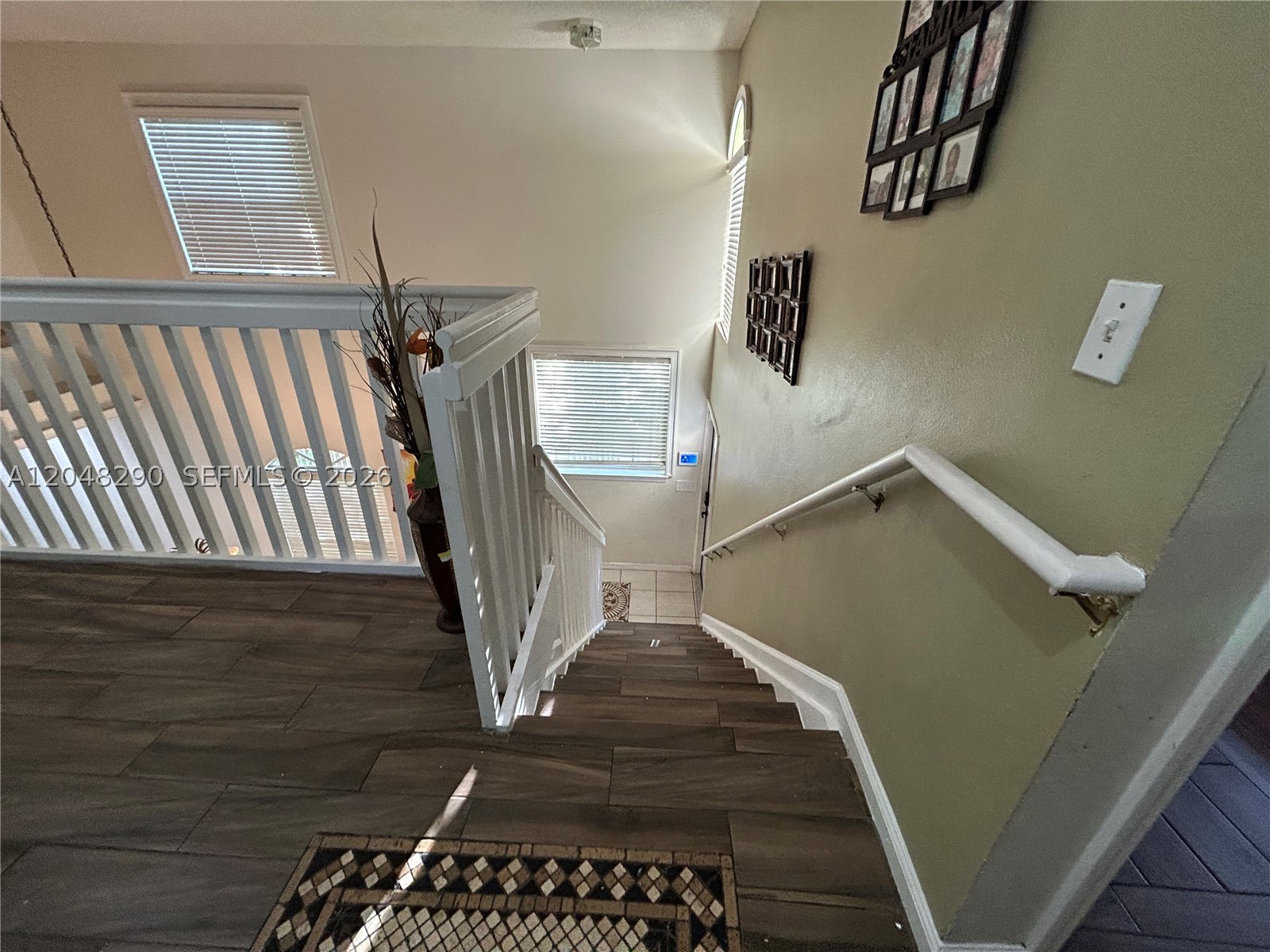 OAK WOOD - Residential