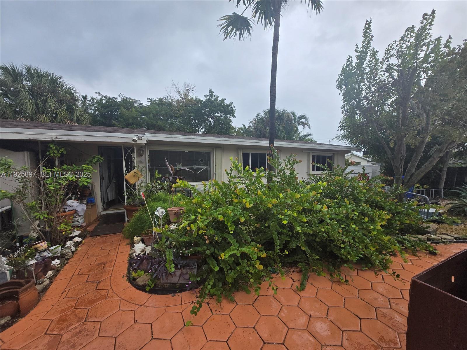 BEACHWAY ESTATES - Residential