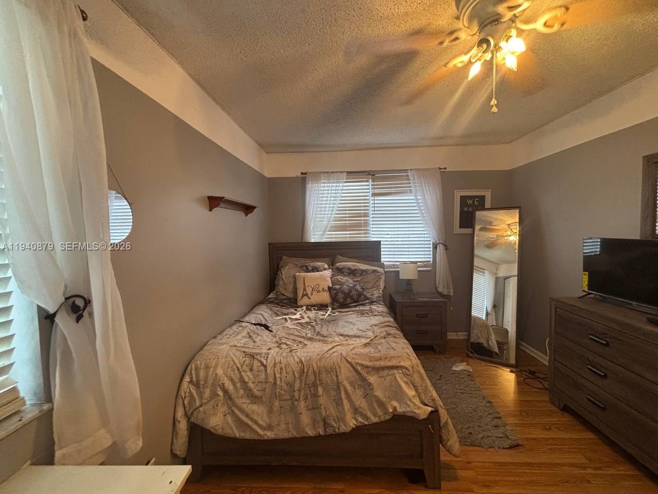 HOLIDAY SPRINGS VILLAGE - Residential
