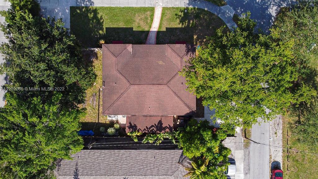 GRIFFING BISC PARK ESTATE - Residential Income