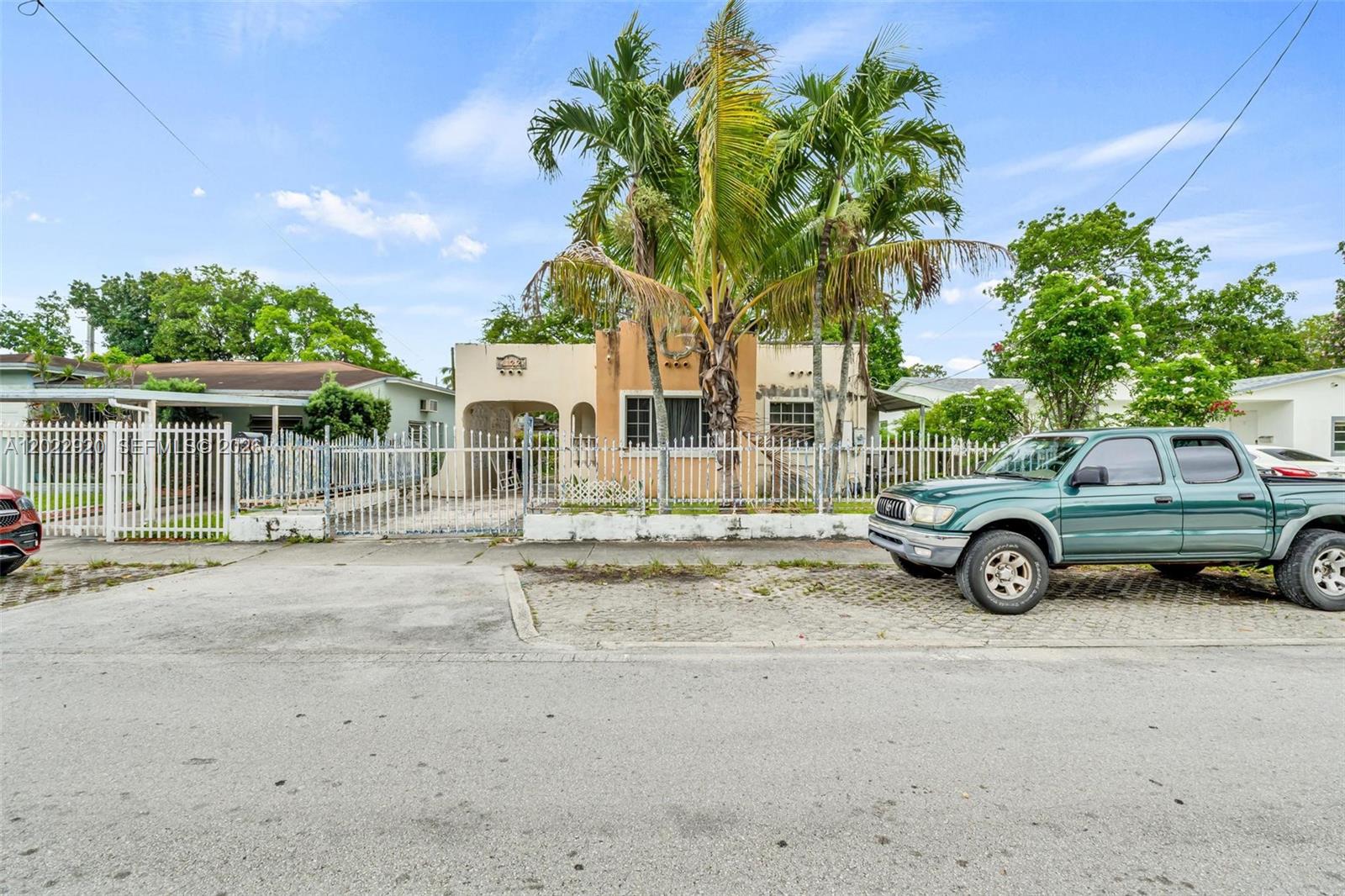 36TH ST MANOR - Residential