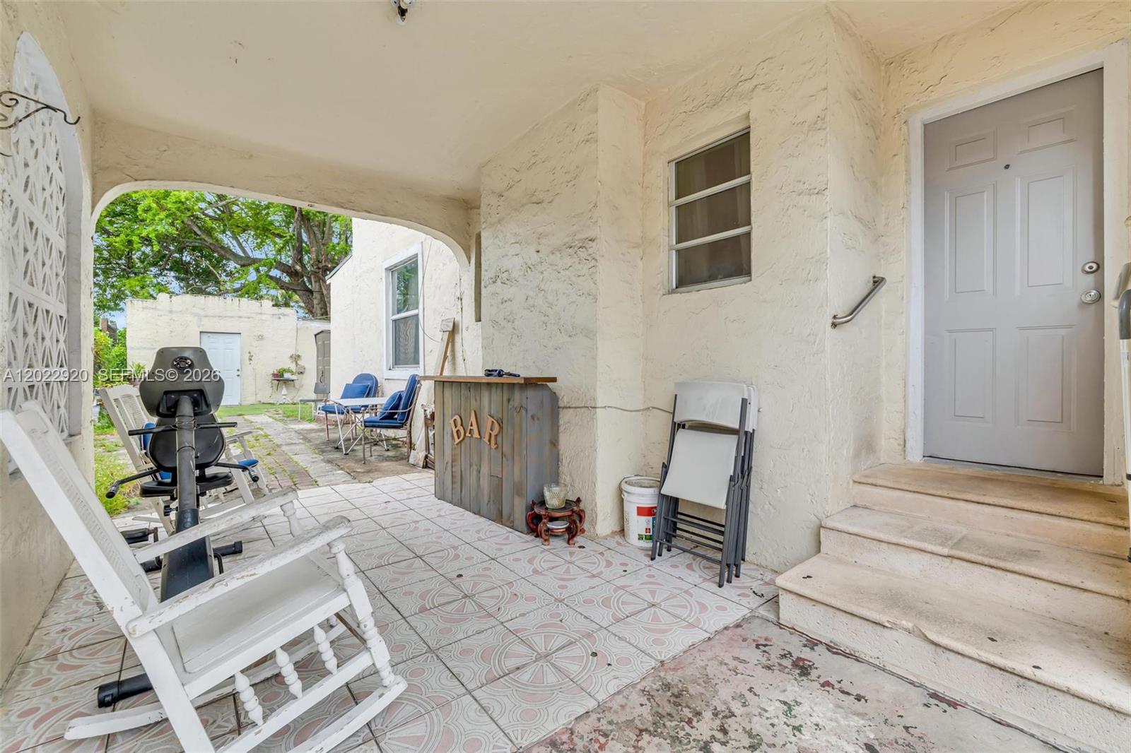 36TH ST MANOR - Residential