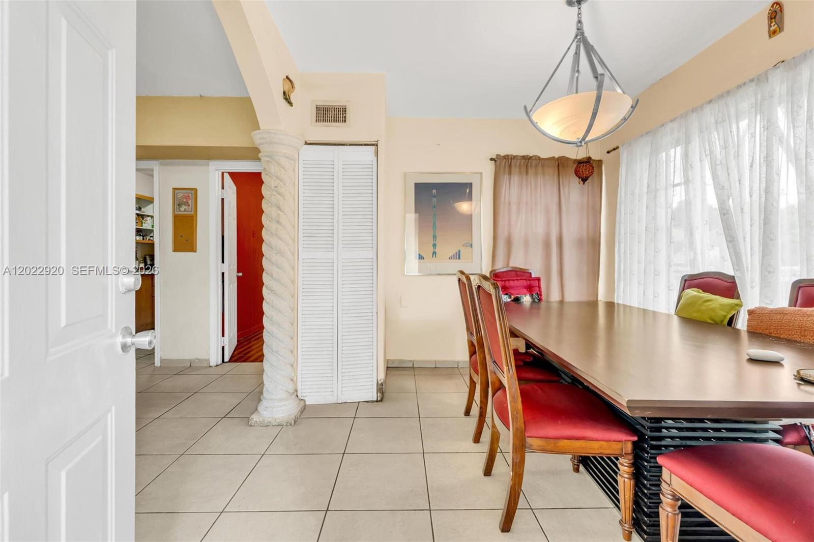 36TH ST MANOR - Residential