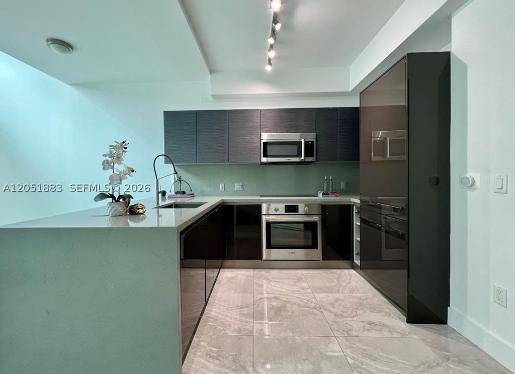 THE BONDO (1080 BRICKELL) - Residential