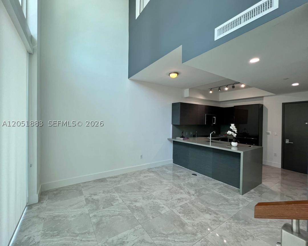 THE BONDO (1080 BRICKELL) - Residential