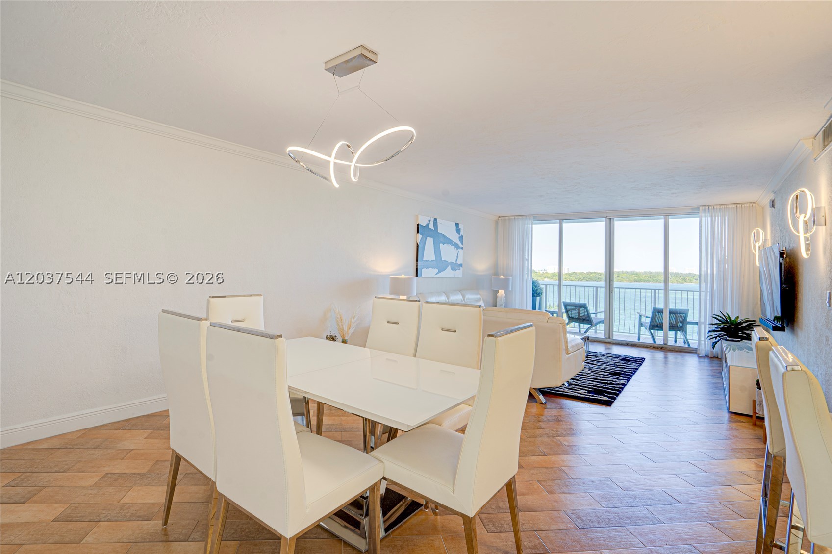 ISLAND POINTE CONDO - Residential